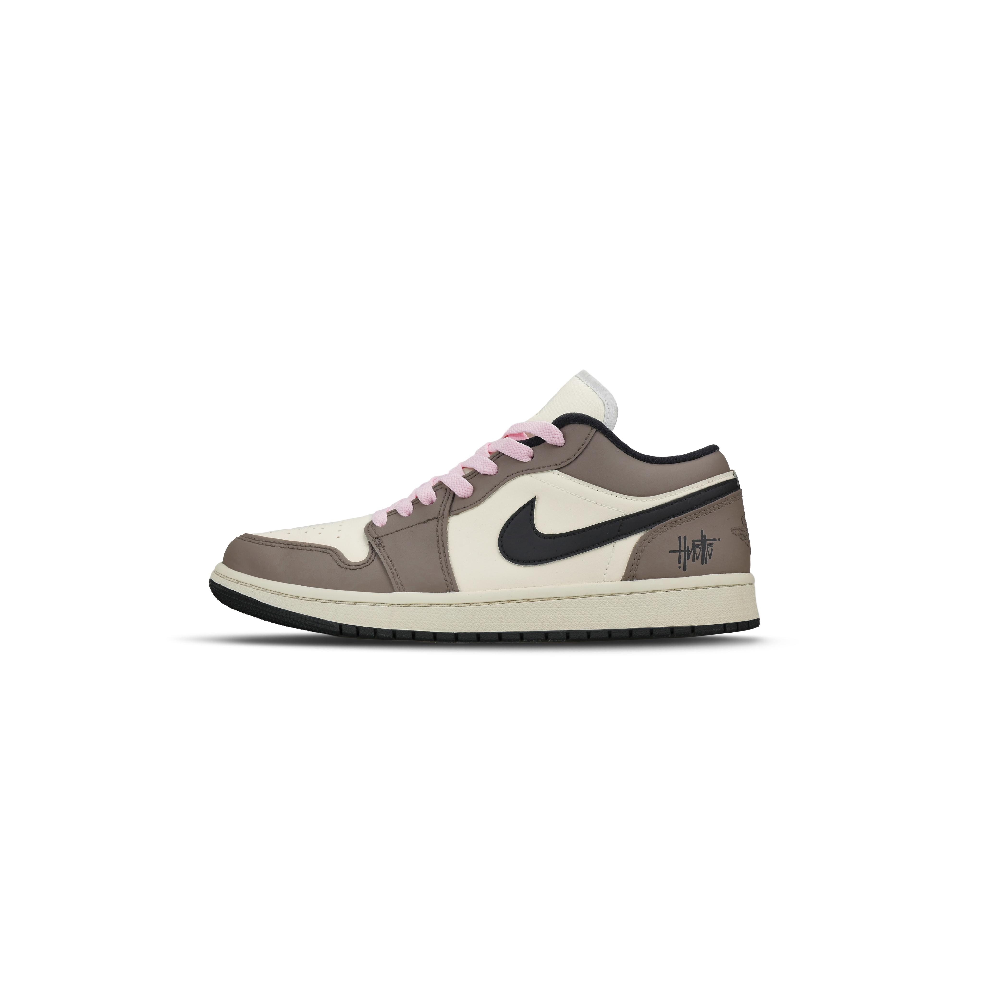 Jordan Air Jordan 1 Abrasion Resistant Slip Resistant Low top Vintage Basketball Shoes Unisex Brown 553558-165(Team333-) 38
Jordan Air Jordan 1 Abrasion Resistant Slip Resistant Low top Vintage Basketball Shoes Unisex Brown 553558-165(Team333-) 38