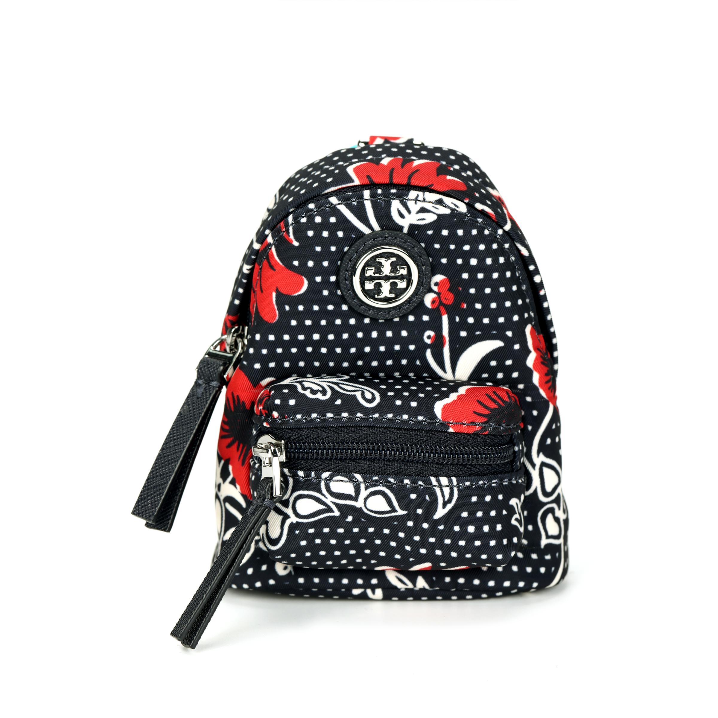 Tory Burch Silver Hardware Zipper Closure Printed Mini Backpack Style Fabric Wallet Women wallet Black 139787-417 Basic Set (Bag+Dust Bag)
Tory Burch Silver Hardware Zipper Closure Printed Mini Backpack Style Fabric Wallet Women wallet Black 139787-417 Basic Set (Bag+Dust Bag)