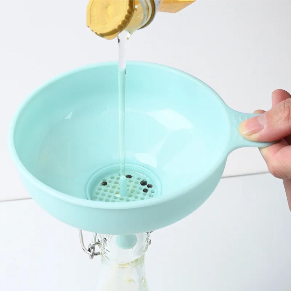 with Fliter Canning Funnel 3 in 1 Dispensing Funnel Multifunctional Kitchen Funnel Lotion синий
with Fliter Canning Funnel 3 in 1 Dispensing Funnel Multifunctional Kitchen Funnel Lotion синий