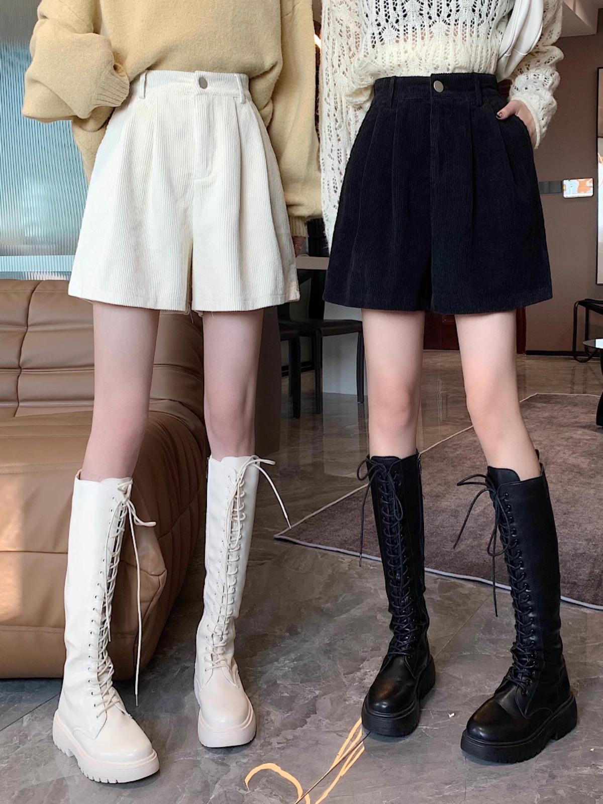 2023 Autumn/Winter Women s High-Waist Corduroy Shorts - Korean Style, Slimming Wide-Leg Design in Little Fragrant Booty Cut 4XL
2023 Autumn/Winter Women s High-Waist Corduroy Shorts - Korean Style, Slimming Wide-Leg Design in Little Fragrant Booty Cut 4XL