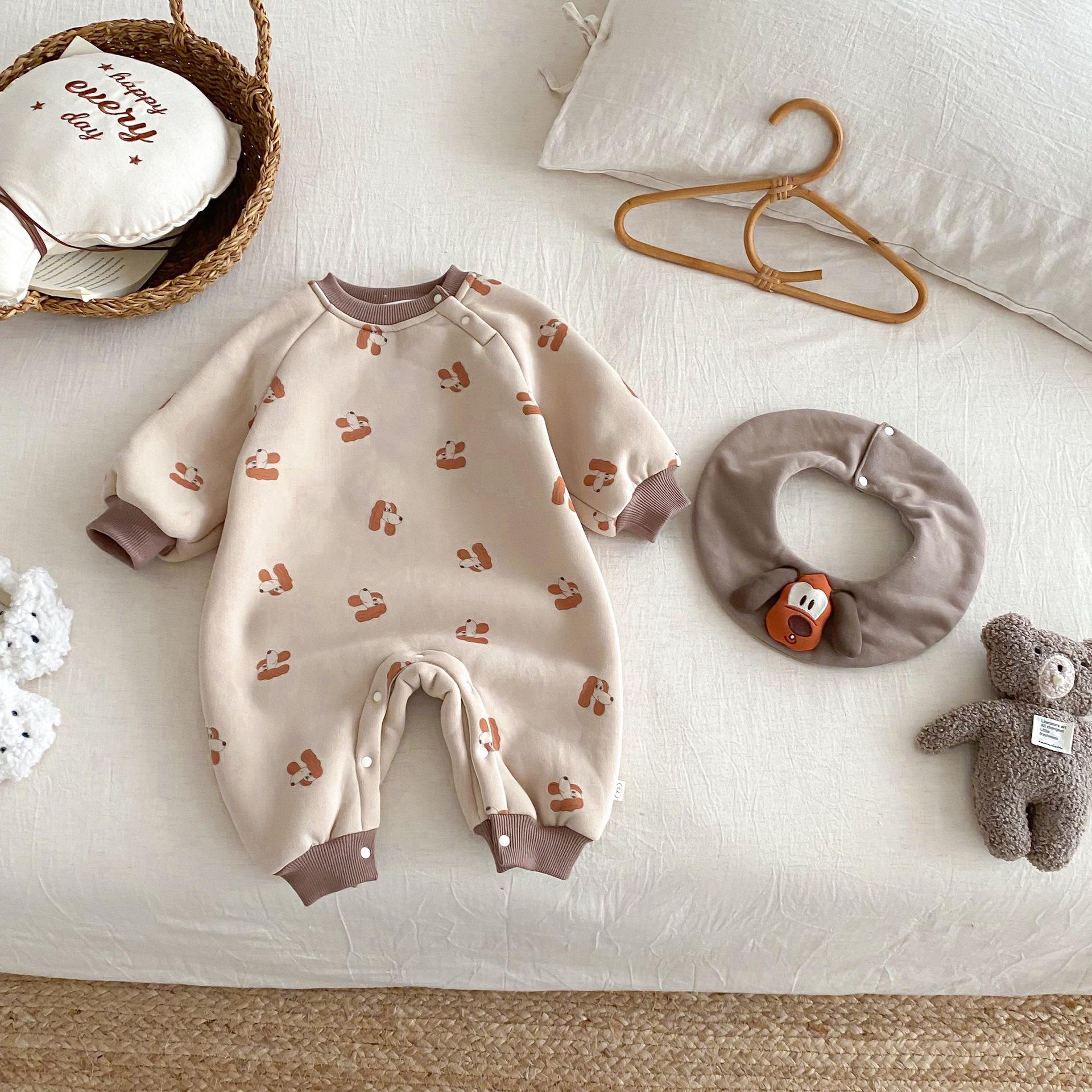 Baby Striped Alpaca Wool Romper: Newborn Winter Fleece-Lined Crawling Suit 73 cm
Baby Striped Alpaca Wool Romper: Newborn Winter Fleece-Lined Crawling Suit 73 cm