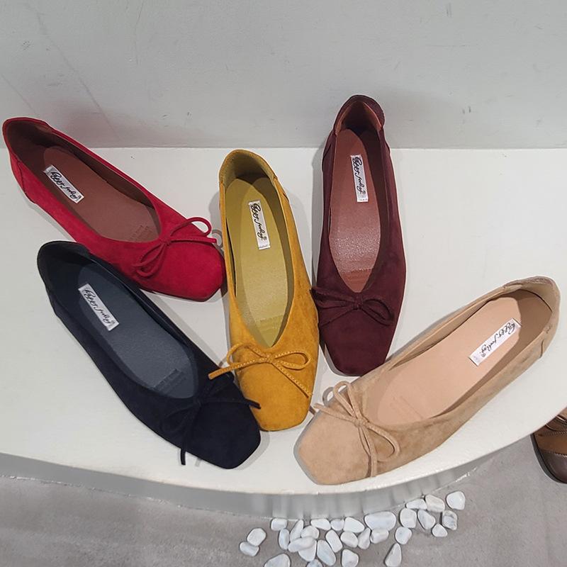 Inner height increase 3CM square head bow light mouth single shoes women s shoes spring and autumn versatile gentle grandma shoes 35 червоний
Inner height increase 3CM square head bow light mouth single shoes women s shoes spring and autumn versatile gentle grandma shoes 35 червоний