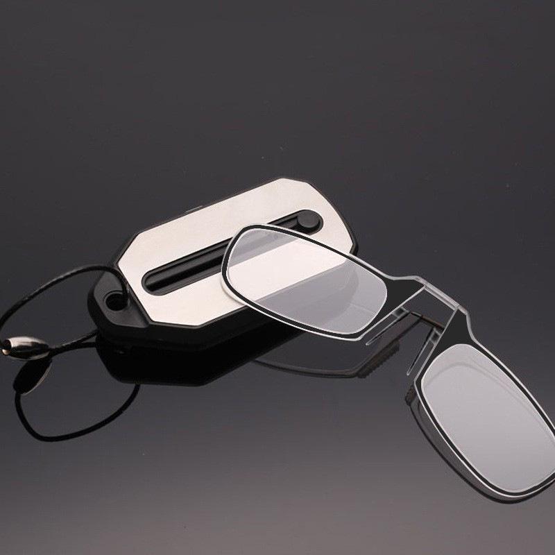 2024 Clip-On Foldable Reading Glasses Keychain for Men & Women 100° (Recommended for Ages 45-49)
2024 Clip-On Foldable Reading Glasses Keychain for Men & Women 100° (Recommended for Ages 45-49)