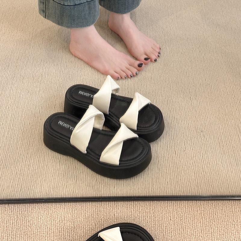 Women s flat-bottomed cool slippers, new summer thick-bottomed one-word belt, casual round-head slippers 2025 open-toed 35 светло-зеленый
Women s flat-bottomed cool slippers, new summer thick-bottomed one-word belt, casual round-head slippers 2025 open-toed 35 светло-зеленый