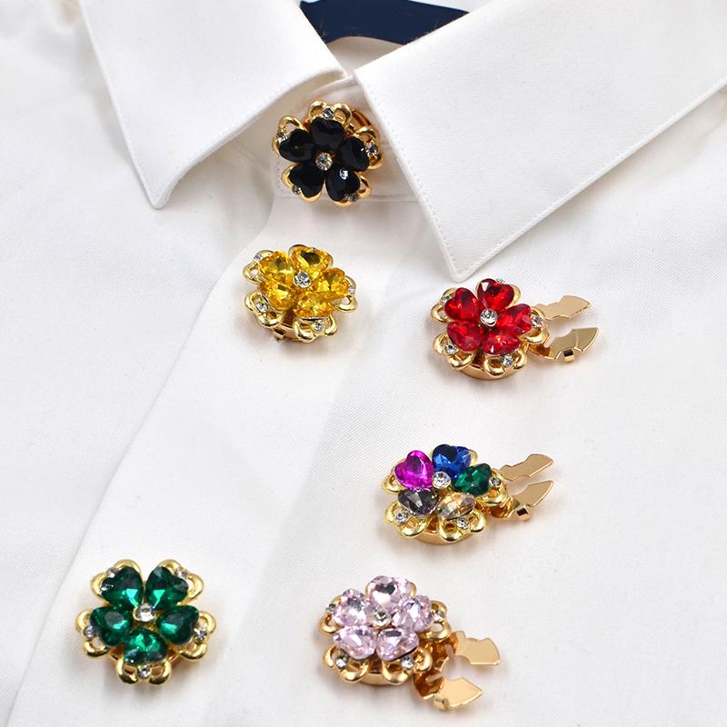 Women Flower Rhinestone Button Cover Floral Exquisite Design Brooch DIY Button Decoration Clothing Decoration 26x17mm
Women Flower Rhinestone Button Cover Floral Exquisite Design Brooch DIY Button Decoration Clothing Decoration 26x17mm