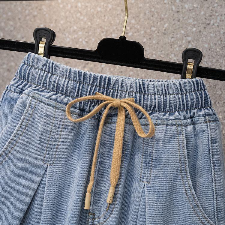 Летние джинсы шорты брюки женские брюки свободные повседневные джинсовые женские повседневные брюки 4XL size recommends 150-82.5kg светло-синий
Летние джинсы шорты брюки женские брюки свободные повседневные джинсовые женские повседневные брюки 4XL size recommends 150-82.5kg светло-синий