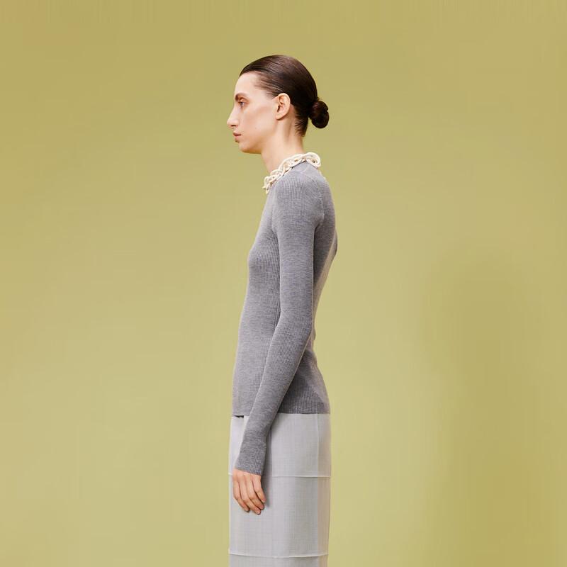 LESS 2024 Spring Merino Wool Round Neck Knit Sweater M
LESS 2024 Spring Merino Wool Round Neck Knit Sweater M