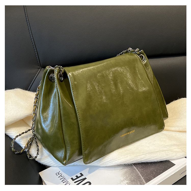 Повседневная сумка в стиле ретро, популярная сумка через плечо Hundred Chain, новая женская сумка зелёный
Повседневная сумка в стиле ретро, популярная сумка через плечо Hundred Chain, новая женская сумка зелёный