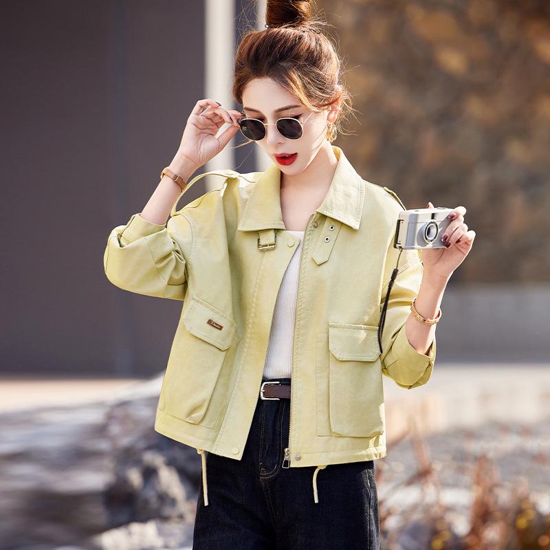 2025 Versatile Petite Leather Jacket: Spring/Autumn Fashion, Casual & Loose Fit Women s Coat HJ2507 M (45-55 kg)
2025 Versatile Petite Leather Jacket: Spring/Autumn Fashion, Casual & Loose Fit Women s Coat HJ2507 M (45-55 kg)
