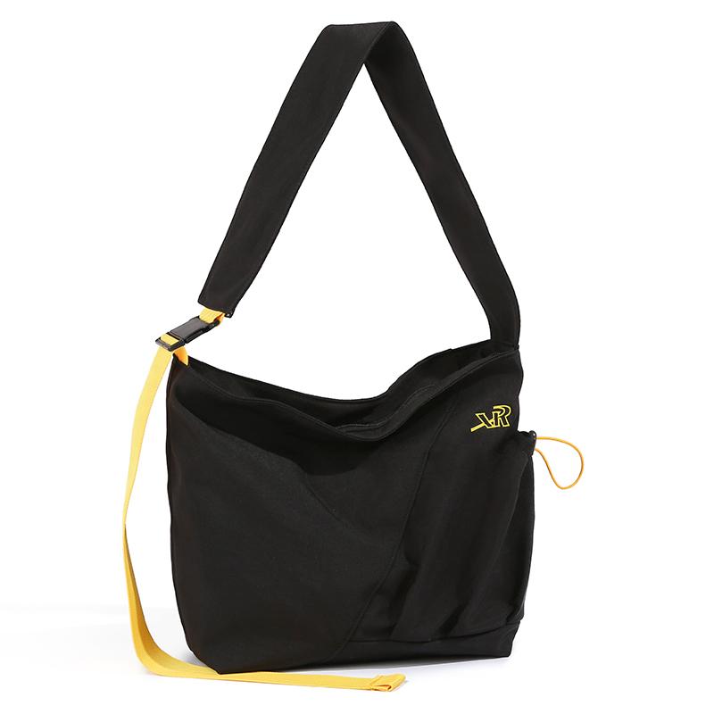 Легкая сумка женская большой вместимости для поездок на работу, на плечо чёрный
Легкая сумка женская большой вместимости для поездок на работу, на плечо чёрный