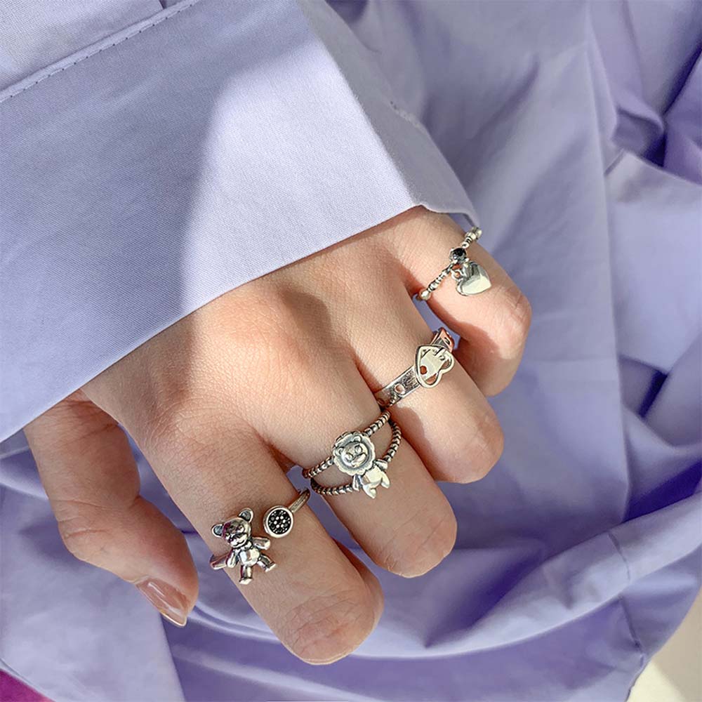 Personality Belt Buckle Korean Bear Hollow Heart Open Rings Metal Rings Finger Ring Fashion Jewelry
Personality Belt Buckle Korean Bear Hollow Heart Open Rings Metal Rings Finger Ring Fashion Jewelry