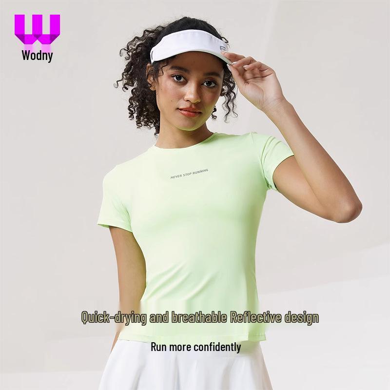 Women s Quick-Dry Running T-Shirt - Short Sleeve, Breathable, Slim-Fit Summer Fitness Top Medium
Women s Quick-Dry Running T-Shirt - Short Sleeve, Breathable, Slim-Fit Summer Fitness Top Medium