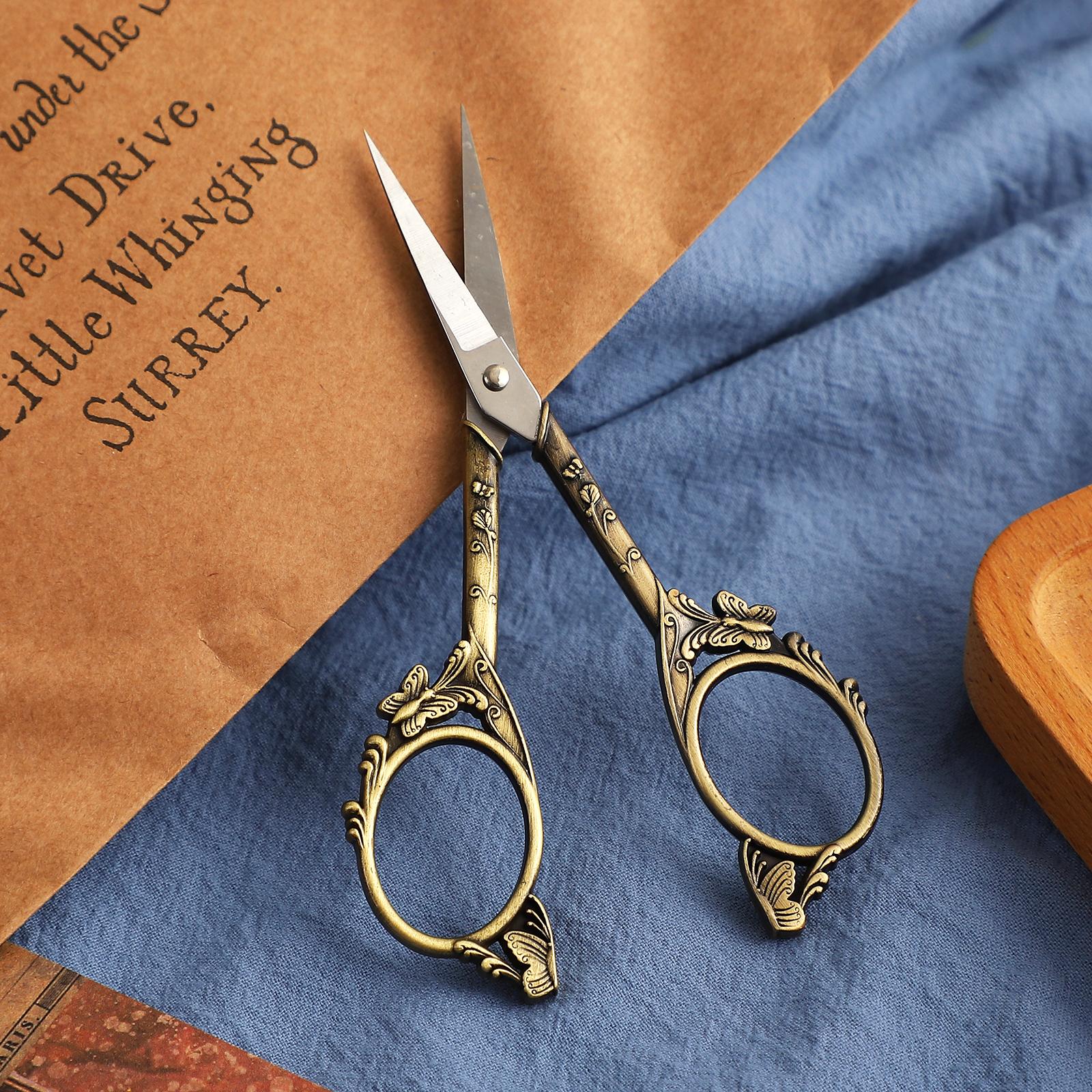 JIANWU 1 Pc No. 6 Butterfly Pattern Shape Vintage Stainless Steel Scissors Creative Manual Cutting Stationery Student Supplies
JIANWU 1 Pc No. 6 Butterfly Pattern Shape Vintage Stainless Steel Scissors Creative Manual Cutting Stationery Student Supplies