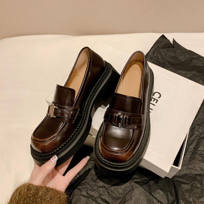 Новая кожаная модная одинарная обувь женская нескользящая на толстой подошве большого размера обувь овчина женская обувь круглый носок повседневная однотонная обувь 40 коричневый
Новая кожаная модная одинарная обувь женская нескользящая на толстой подошве большого размера обувь овчина женская обувь круглый носок повседневная однотонная обувь 40 коричневый