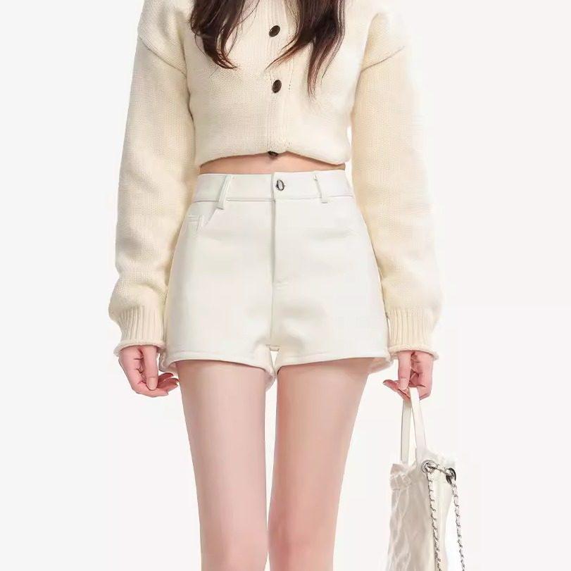 Women s High-Waist Plush Bootcut Shorts - Thickened, White, Tight-Fitting, Versatile for Autumn & Winter White Regular
Women s High-Waist Plush Bootcut Shorts - Thickened, White, Tight-Fitting, Versatile for Autumn & Winter White Regular