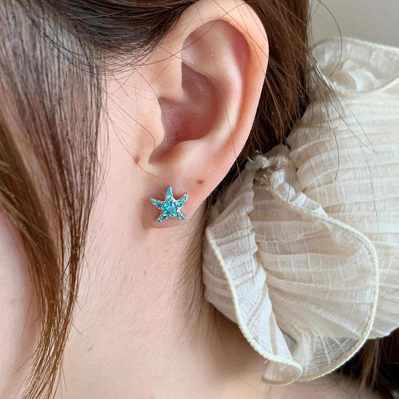 Inspiration Water Lake Blue Full Diamond Starfish Compact Earrings Small Fresh Exquisite earings stud Suitable for Daily Jewelry серебряный
Inspiration Water Lake Blue Full Diamond Starfish Compact Earrings Small Fresh Exquisite earings stud Suitable for Daily Jewelry серебряный