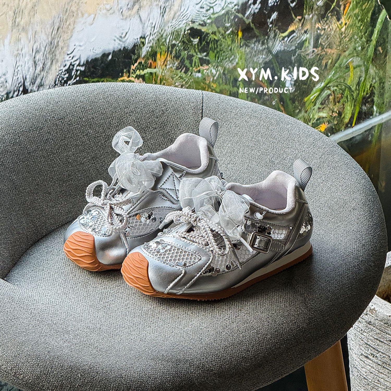 2026 Spring/Summer Children s Sequin Lace Mesh Training Shoes Size 26-30 (min. order 5 pairs) срібний
2026 Spring/Summer Children s Sequin Lace Mesh Training Shoes Size 26-30 (min. order 5 pairs) срібний