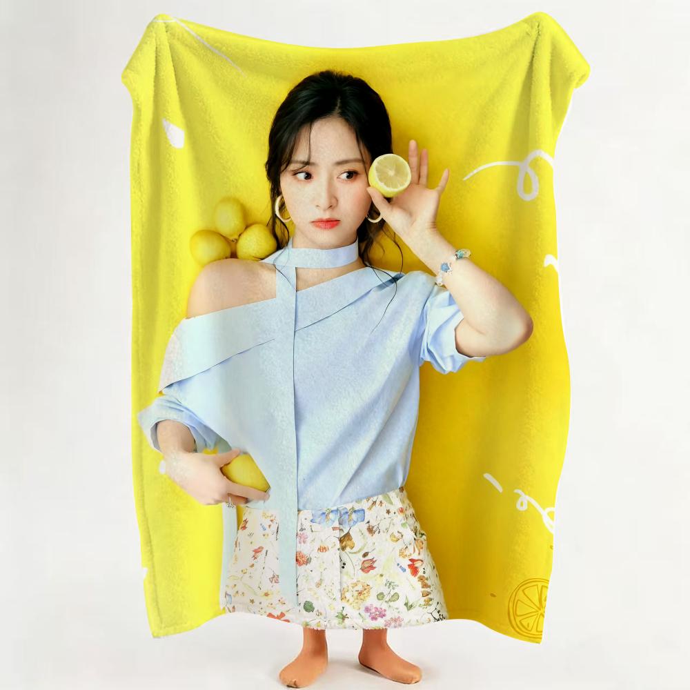 Celebrity S Shen Y Yue Throw Flannel Throw Blanket Suitable for Sofa Living Room Bedroom 75cmx90cm
Celebrity S Shen Y Yue Throw Flannel Throw Blanket Suitable for Sofa Living Room Bedroom 75cmx90cm