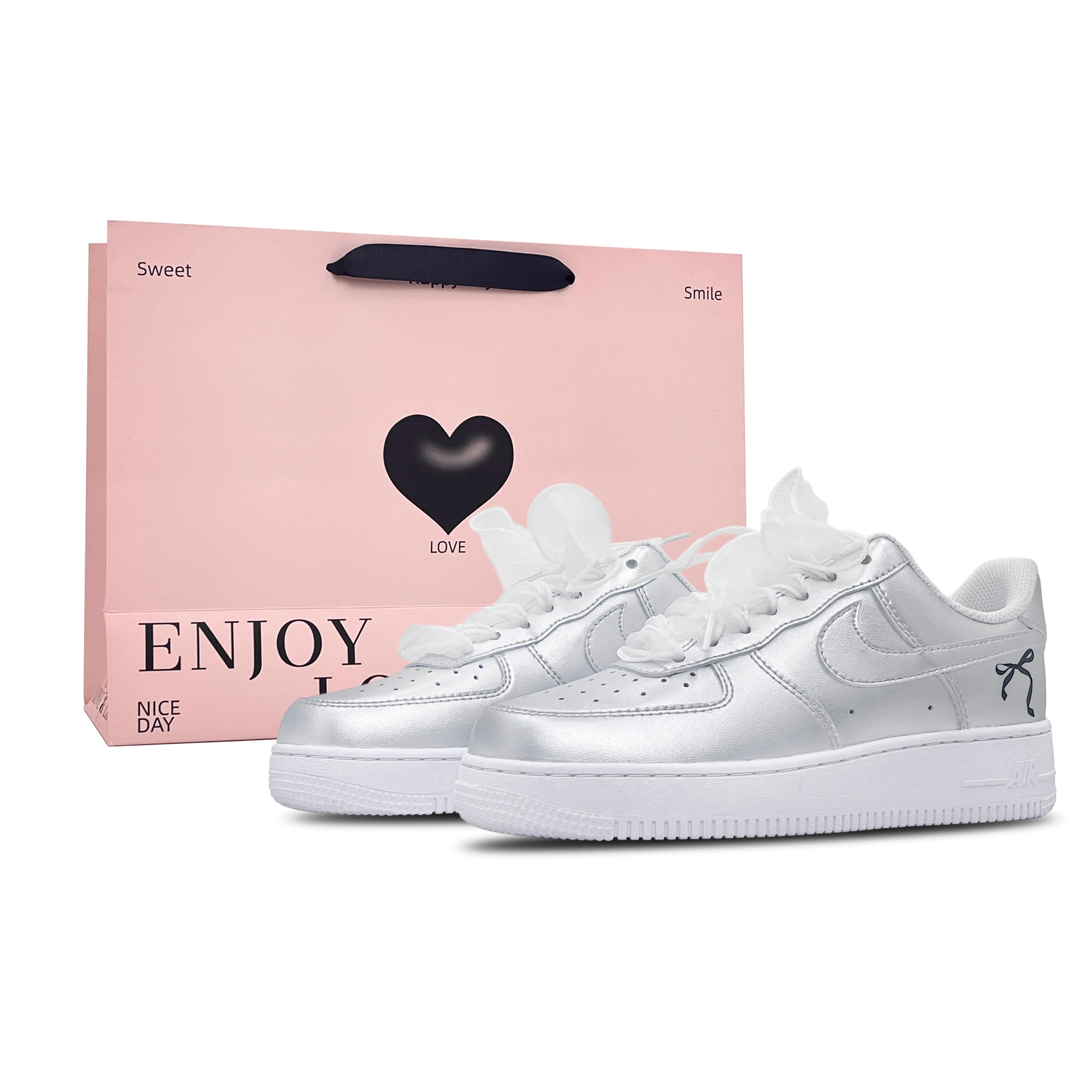 Nike Air Force 1 Slip Resistant Cushioning Abrasion Resistant Low top Skateboard Shoes Unisex Silver CW2288-111(Team317-SBOX) 40
Nike Air Force 1 Slip Resistant Cushioning Abrasion Resistant Low top Skateboard Shoes Unisex Silver CW2288-111(Team317-SBOX) 40