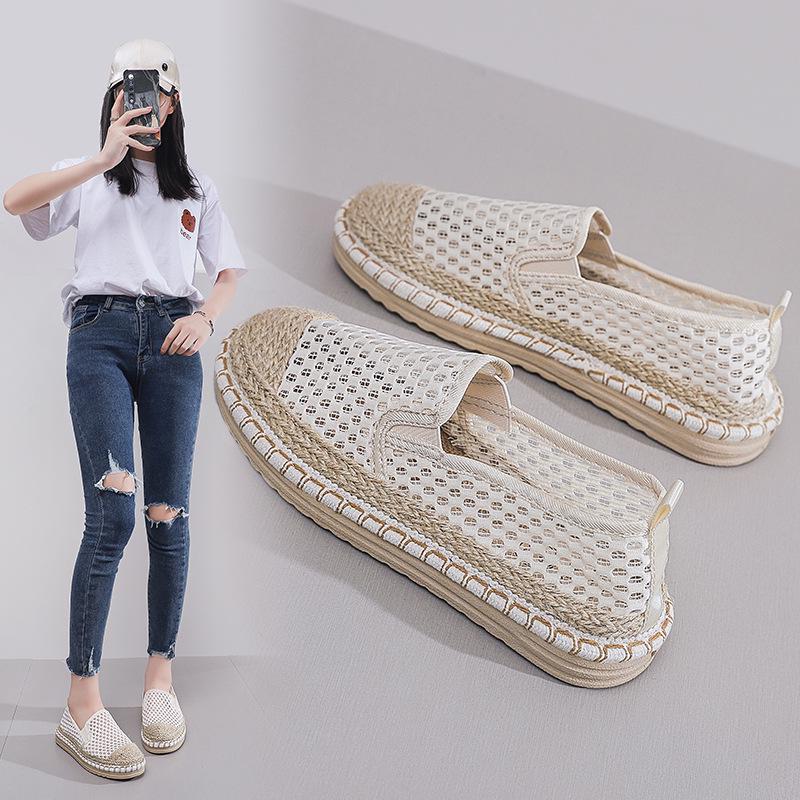 Women s 2025 Summer Mesh Slip-On Fisherman Shoes - Lightweight and Breathable Casuals with Traditional Beijing Style. 40 синій
Women s 2025 Summer Mesh Slip-On Fisherman Shoes - Lightweight and Breathable Casuals with Traditional Beijing Style. 40 синій