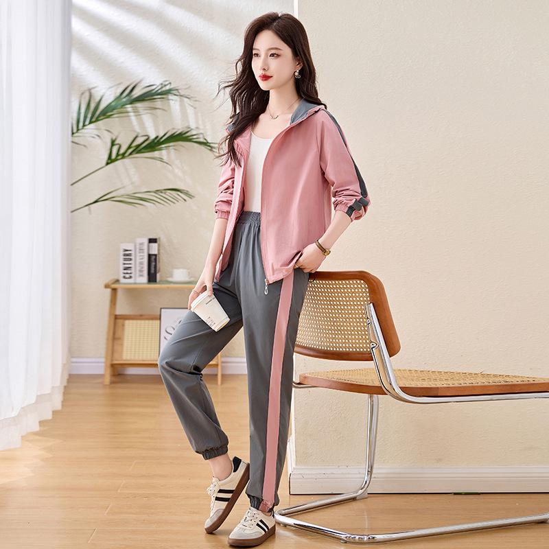 2025 Женский Модный Весенне-Осенний Повседневный Спортивный Костюм XXL
2025 Женский Модный Весенне-Осенний Повседневный Спортивный Костюм XXL