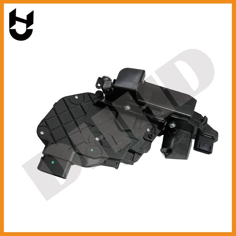 Rear Right High Trim Lock Actuator LR091345 for 2012 Land Rover Range Rover Evoque, compatible with universal model LR077828.
Rear Right High Trim Lock Actuator LR091345 for 2012 Land Rover Range Rover Evoque, compatible with universal model LR077828.