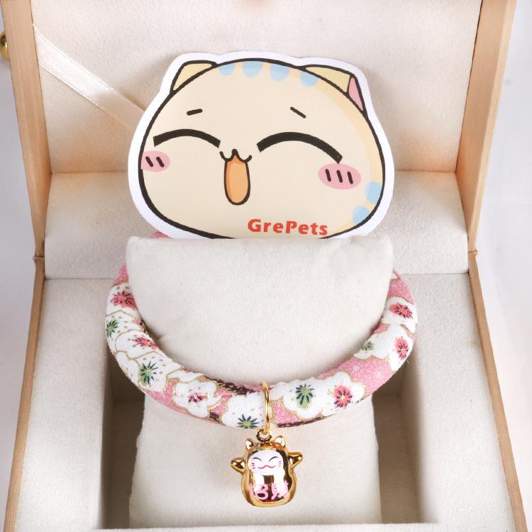 Handwoven Soft Feng Shui Necklace Adjustable Red Rope Pet Accessories Collar with Bell for Cats Universal Size
Handwoven Soft Feng Shui Necklace Adjustable Red Rope Pet Accessories Collar with Bell for Cats Universal Size