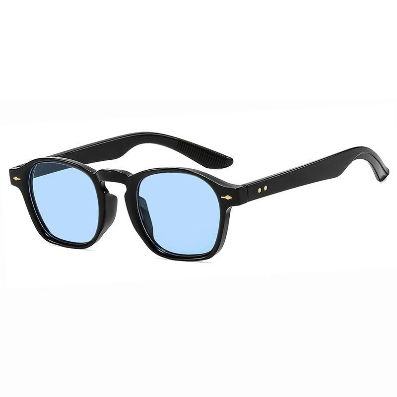 Vintage Rivets Sun Glasses For Ladies For Gents Square Frame Shades Stylish Eye Glasses Luxury Sun Glasses UV400 For Drivers Glasses Female only 1pcs sunglasses
Vintage Rivets Sun Glasses For Ladies For Gents Square Frame Shades Stylish Eye Glasses Luxury Sun Glasses UV400 For Drivers Glasses Female only 1pcs sunglasses