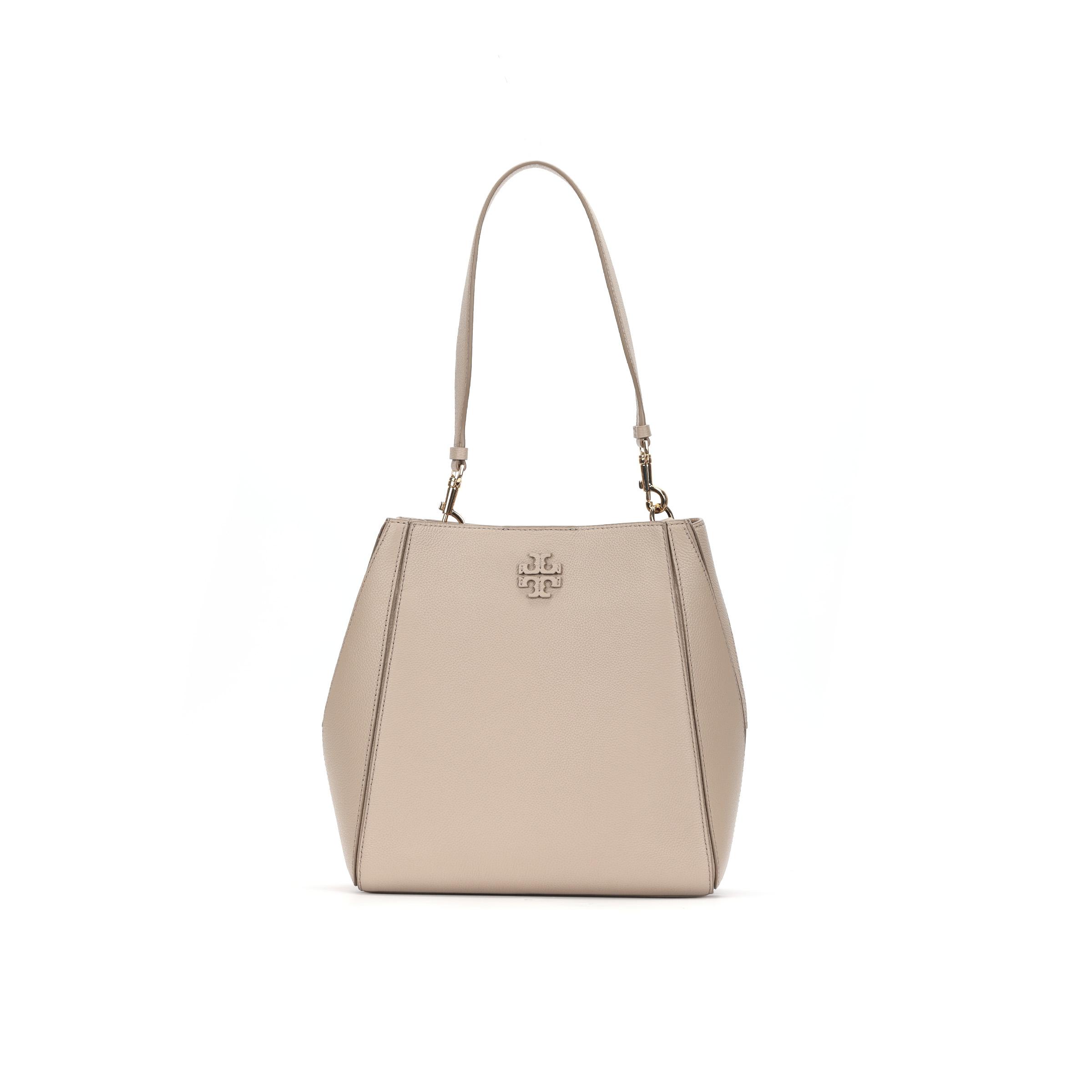 Tory Burch Mcgraw Logo Magnetic Snap Bucket Bag Women bags Clay-Gray 158499-200 Basic Set (Bag+Dust Bag)
Tory Burch Mcgraw Logo Magnetic Snap Bucket Bag Women bags Clay-Gray 158499-200 Basic Set (Bag+Dust Bag)