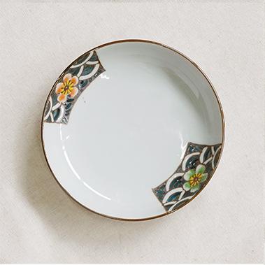 Beautiful and Simple Japanese Style High Temperature Underglaze Ceramic Tableware 5.5 Inch Round Dish Household Small Dish
Beautiful and Simple Japanese Style High Temperature Underglaze Ceramic Tableware 5.5 Inch Round Dish Household Small Dish