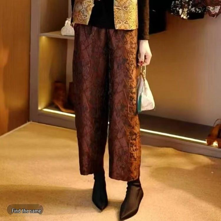 Live Broadcast Hot Mom New Chinese Style Spring/Summer Satin Wide-Leg Pants - Retro Women s Nine-Point Trousers 4XL (140-155 lbs recommended) каштановий
Live Broadcast Hot Mom New Chinese Style Spring/Summer Satin Wide-Leg Pants - Retro Women s Nine-Point Trousers 4XL (140-155 lbs recommended) каштановий