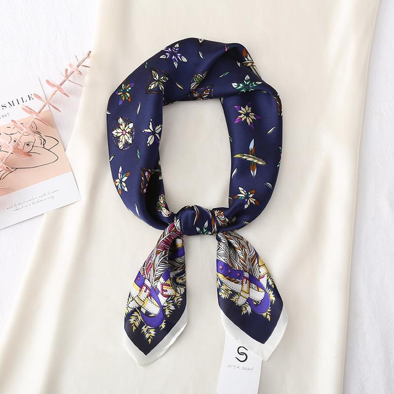 Square scarf women s new fashion versatile imitation silk professional decoration scarf satin geometric printing silk scarf 70*70cm
Square scarf women s new fashion versatile imitation silk professional decoration scarf satin geometric printing silk scarf 70*70cm