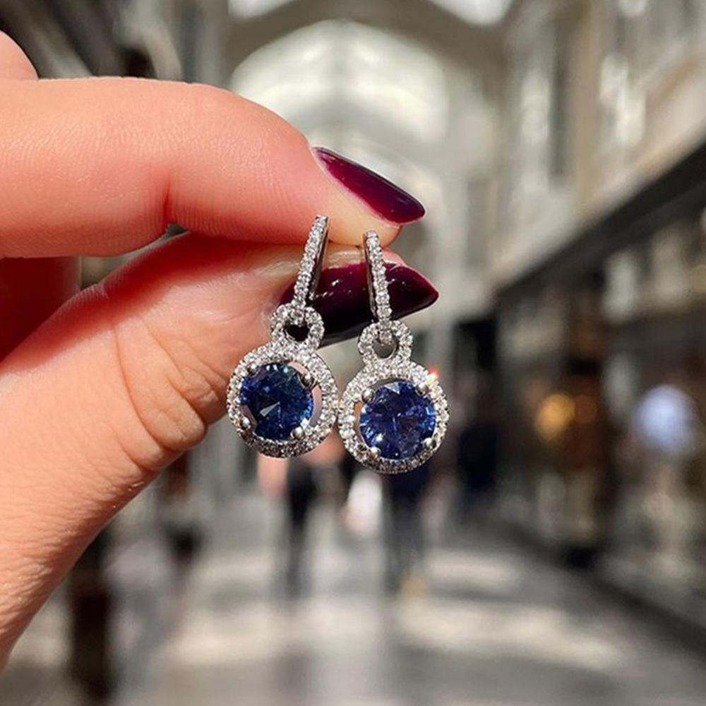 Серьги-подвески Huitan Fancy Blue Stone для женщин, цветной темперамент, элегантные женские серьги, высококачественные модные ювелирные изделия
Серьги-подвески Huitan Fancy Blue Stone для женщин, цветной темперамент, элегантные женские серьги, высококачественные модные ювелирные изделия