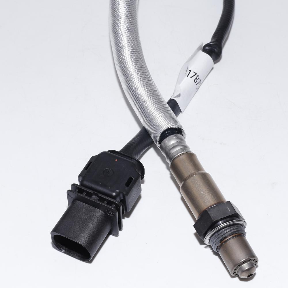 Car Oxygen Sensor For BMW X1 (E84) sDrive 18 i N46 B20 B 2009-2015 1 (E81) 120 i 3 (E90) 320 i 3 SERIES (E90) OEM 11787570104 чорний
Car Oxygen Sensor For BMW X1 (E84) sDrive 18 i N46 B20 B 2009-2015 1 (E81) 120 i 3 (E90) 320 i 3 SERIES (E90) OEM 11787570104 чорний