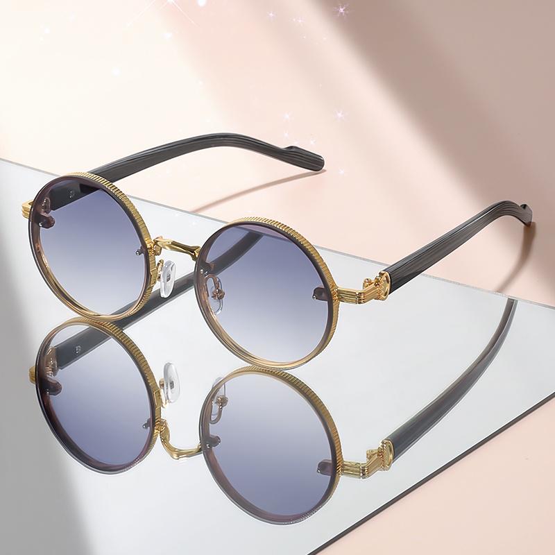 Women s Vintage Round Fashion Glasses with Punk Metal Frame & Tortoiseshell-like Pattern - Blue-Tinted Decorative Lens
Women s Vintage Round Fashion Glasses with Punk Metal Frame & Tortoiseshell-like Pattern - Blue-Tinted Decorative Lens