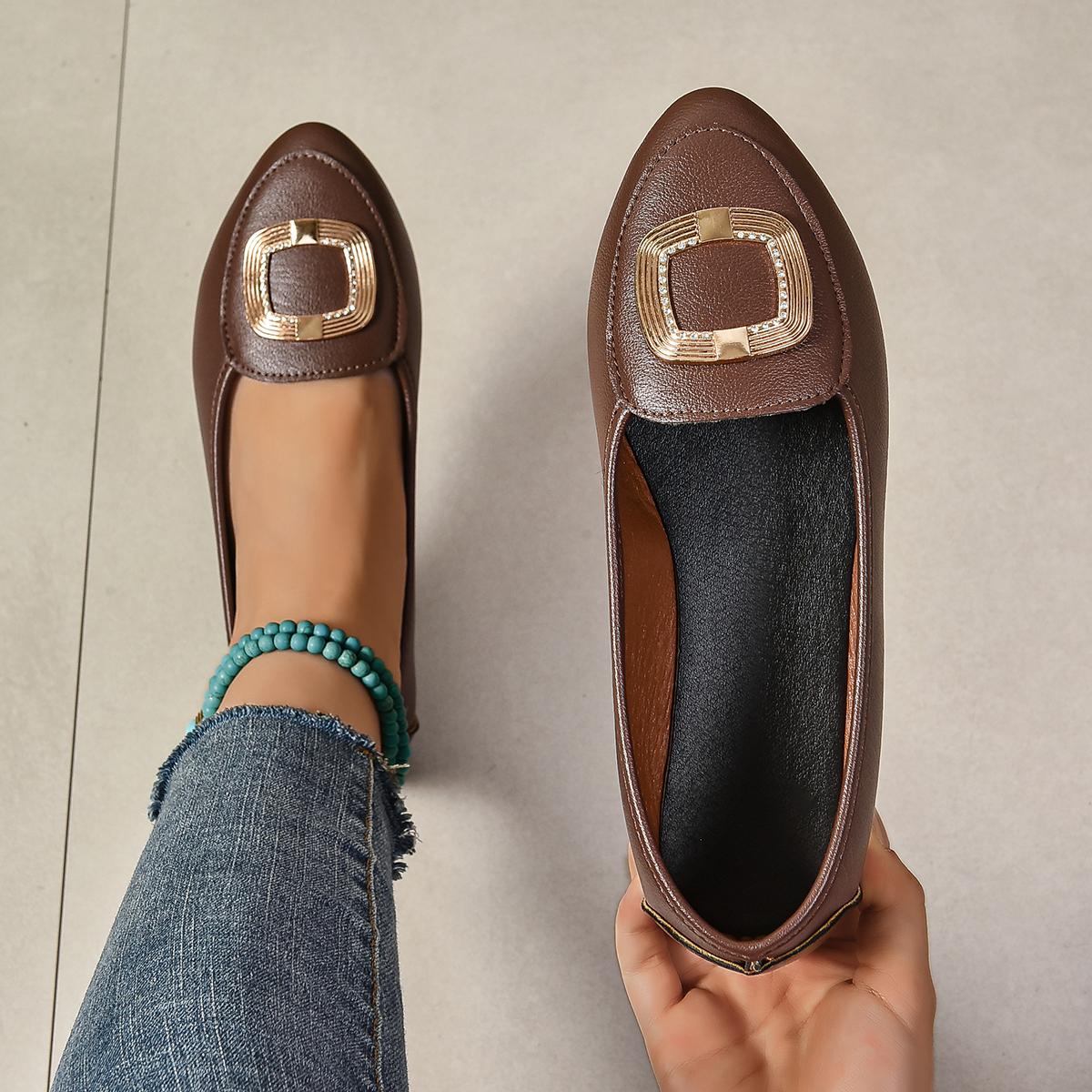 Woman Flats New Slip on Ballet Loafers Outdoor Lightweight Office Boat Shoes for Women Pointed Toe Comfortable Sneakers Women 36 бежевый
Woman Flats New Slip on Ballet Loafers Outdoor Lightweight Office Boat Shoes for Women Pointed Toe Comfortable Sneakers Women 36 бежевый