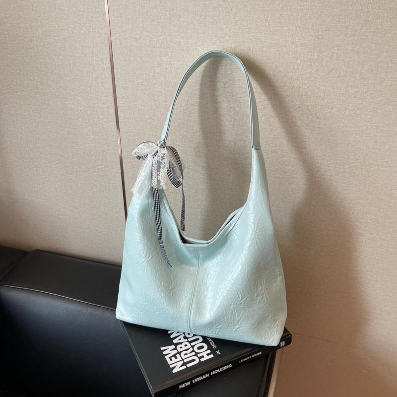 Women s Large Capacity Soft Leather Tote - Versatile Commuter Shoulder Bag
Women s Large Capacity Soft Leather Tote - Versatile Commuter Shoulder Bag