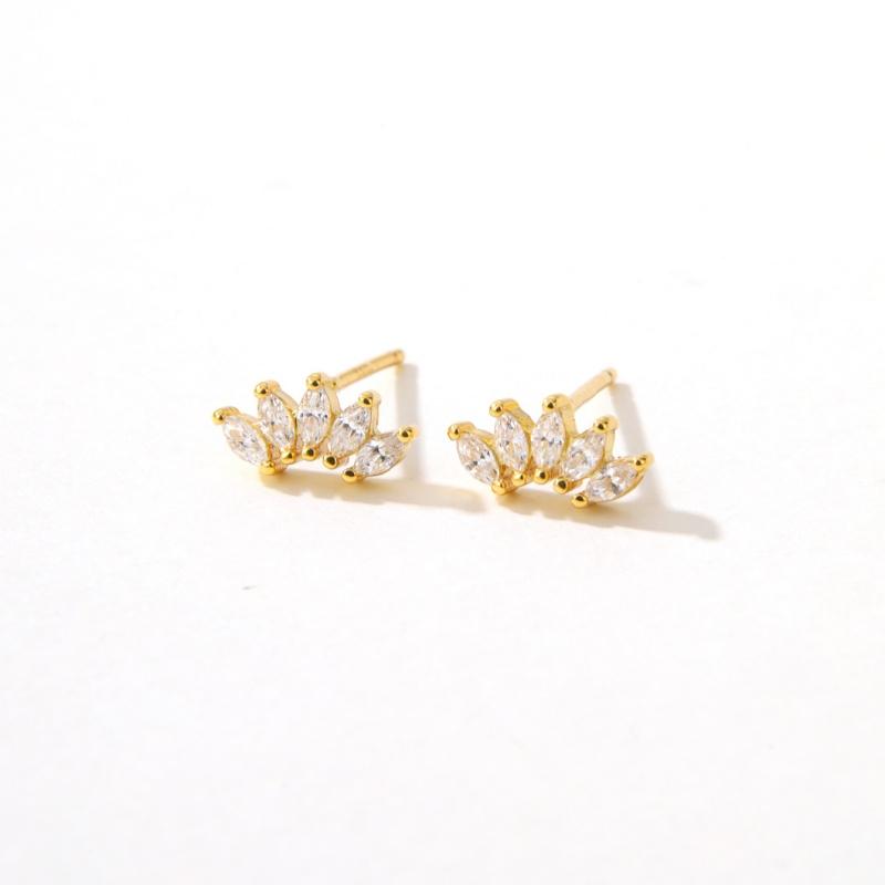 925 Sterling Silver Geometric Zircon Crown Earrings for Women Korean Fashion Jewelry Accessories золотий
925 Sterling Silver Geometric Zircon Crown Earrings for Women Korean Fashion Jewelry Accessories золотий