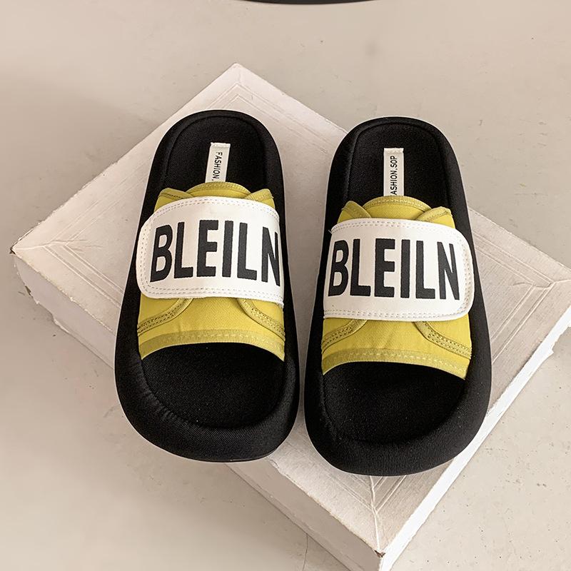 Шлепанцы на липучке для женщин на лето 2025 года, новые шлепанцы на толстой подошве-маффине, мягкие, впитывающие пот, прохладные шлепанцы 40 жёлтый
Шлепанцы на липучке для женщин на лето 2025 года, новые шлепанцы на толстой подошве-маффине, мягкие, впитывающие пот, прохладные шлепанцы 40 жёлтый