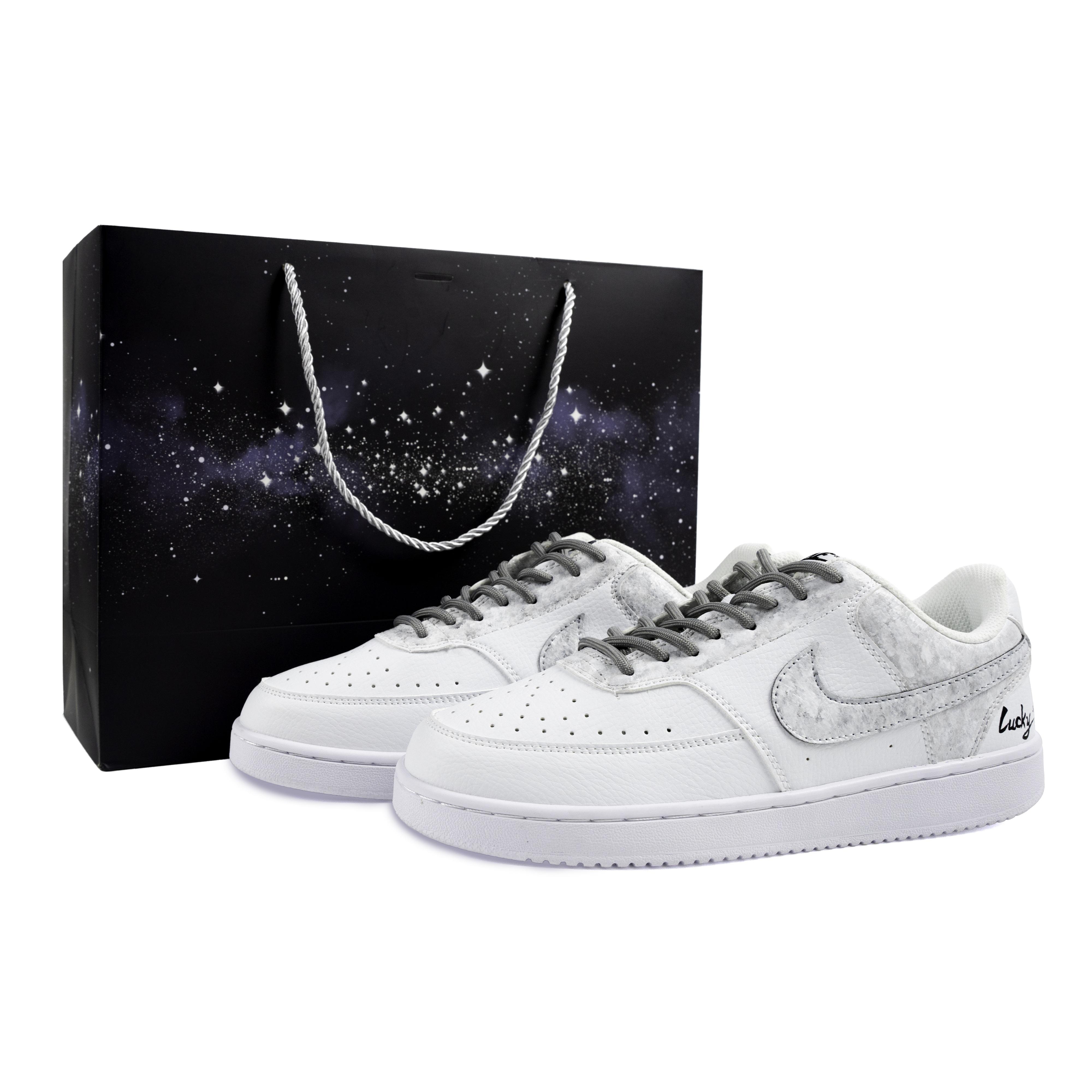 Nike Court Vision White Day Shimmer Shopping Bag Low top Skateboard Shoes Unisex Gray DH2987-101(team1747-) 35.5
Nike Court Vision White Day Shimmer Shopping Bag Low top Skateboard Shoes Unisex Gray DH2987-101(team1747-) 35.5
