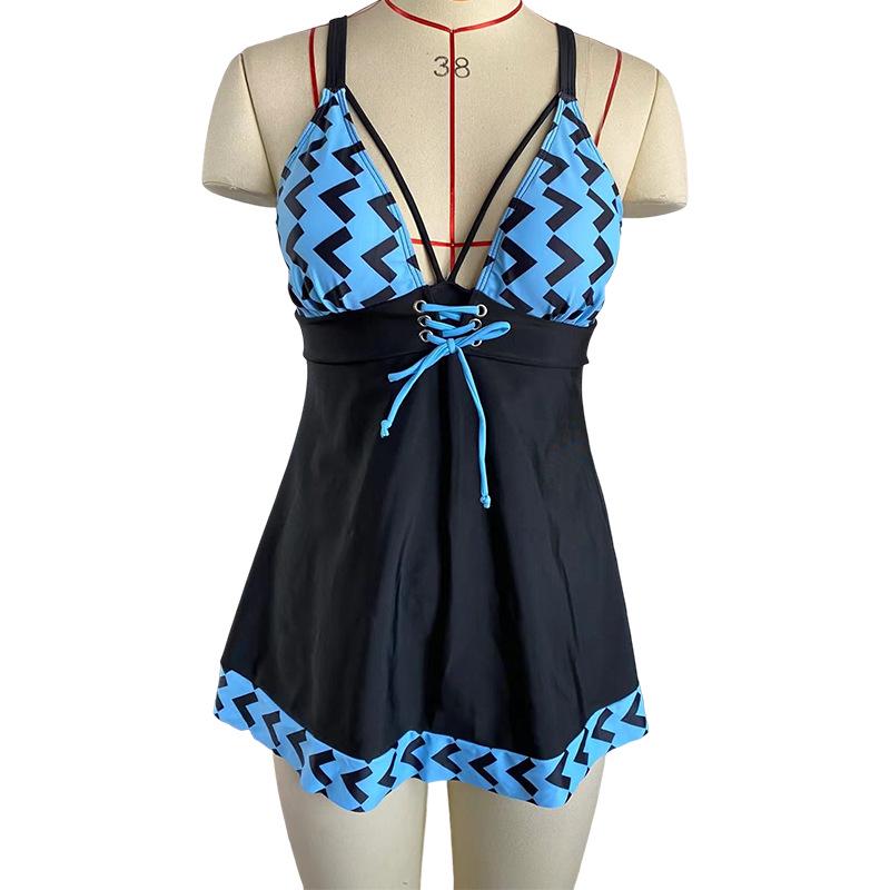 Европейский и американский купальник большого размера с открытой спиной и разрезом, с пляжной юбкой-накидкой M синий
Европейский и американский купальник большого размера с открытой спиной и разрезом, с пляжной юбкой-накидкой M синий