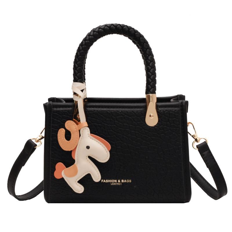 2025 Маленькая квадратная сумочка с узором крокодила - Популярная женская сумка через плечо и кроссбоди с подарочной подвеской Direct Factory Sale
2025 Маленькая квадратная сумочка с узором крокодила - Популярная женская сумка через плечо и кроссбоди с подарочной подвеской Direct Factory Sale