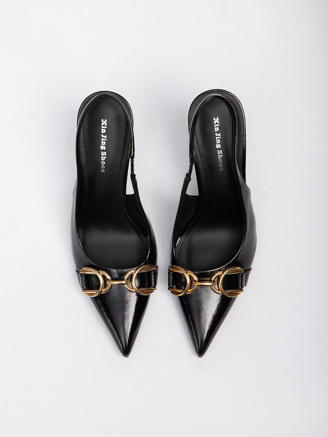 7199-5 New European and American large-size pointed metal square buckle high-heeled single shoes, rear trip strap women s fashion stiletto single s 35 чёрный
7199-5 New European and American large-size pointed metal square buckle high-heeled single shoes, rear trip strap women s fashion stiletto single s 35 чёрный