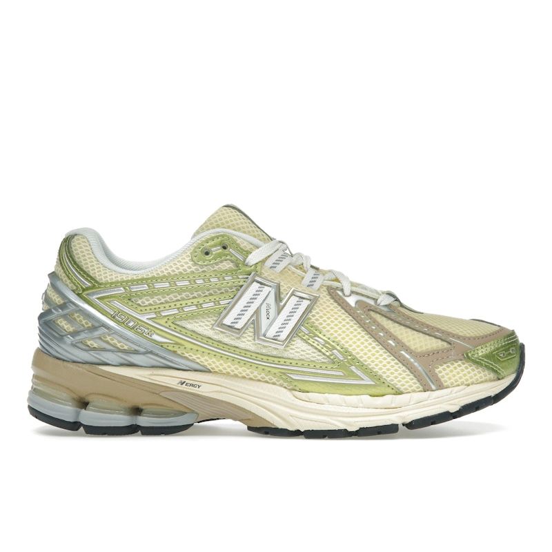 New Balance 1906R Pastel Pack - Parchment Men Sneakers Yellow Morel Incense U1906RND 39.5
New Balance 1906R Pastel Pack - Parchment Men Sneakers Yellow Morel Incense U1906RND 39.5