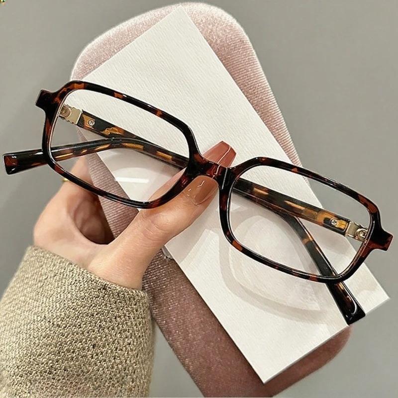 Retro Narrow Frame Small Square Myopia Glasses Comfortable Short Sight Glasses Luxury Brand Designer Popular Eyeglasses 0 леопардовый
Retro Narrow Frame Small Square Myopia Glasses Comfortable Short Sight Glasses Luxury Brand Designer Popular Eyeglasses 0 леопардовый