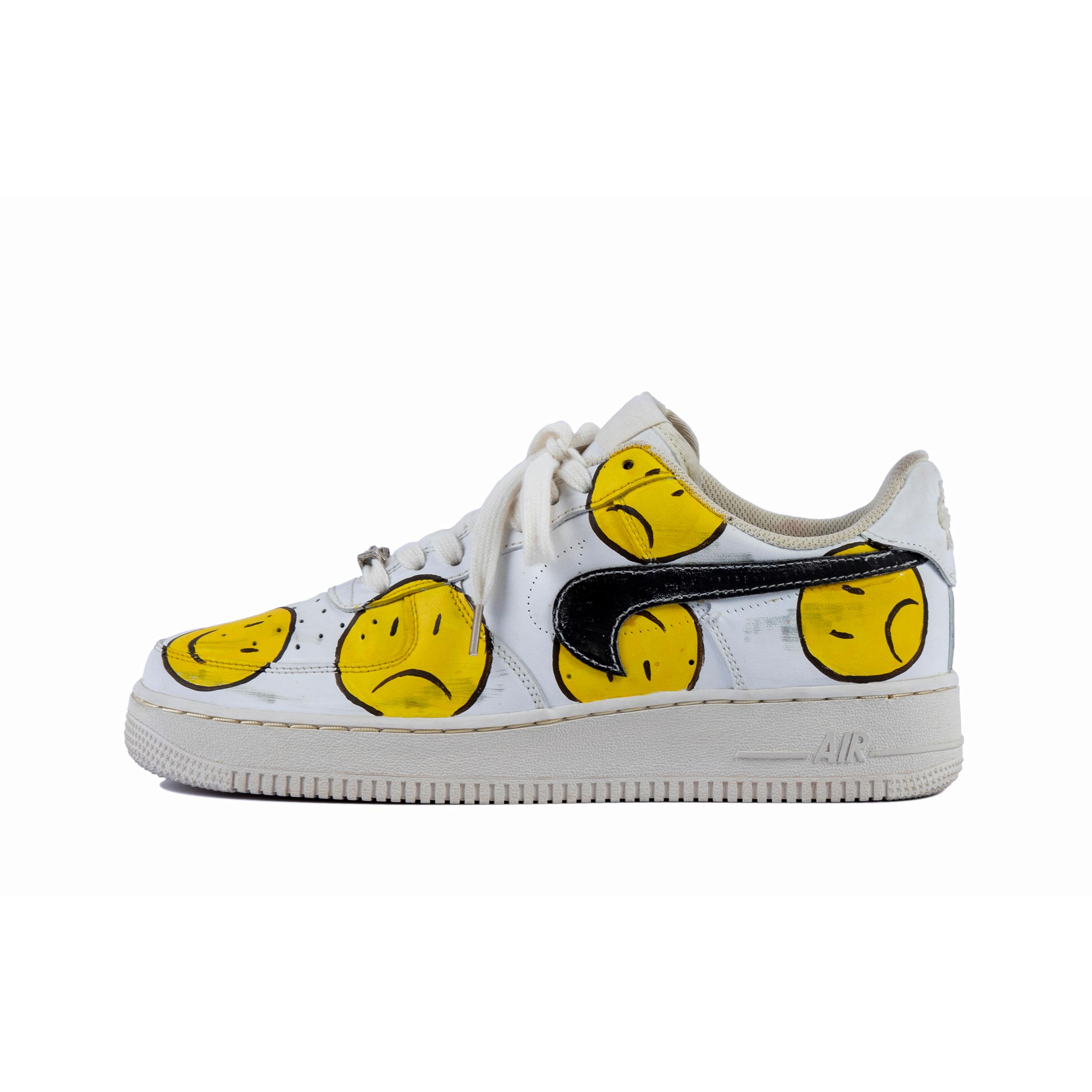 Nike Air Force 1 Reverse Smiley Face Coverage Slip Resistant Cushioning Balance CW2288-111(Team141-) 43
Nike Air Force 1 Reverse Smiley Face Coverage Slip Resistant Cushioning Balance CW2288-111(Team141-) 43