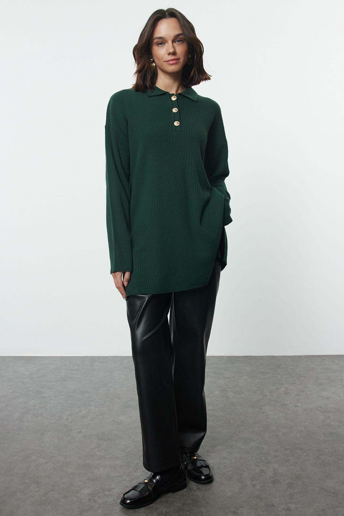 Women s Fashionable Stylish Hijab Sweater Emerald Green Shirt Collar Button Detailed Corduroy Knitwear Sweater L
Women s Fashionable Stylish Hijab Sweater Emerald Green Shirt Collar Button Detailed Corduroy Knitwear Sweater L