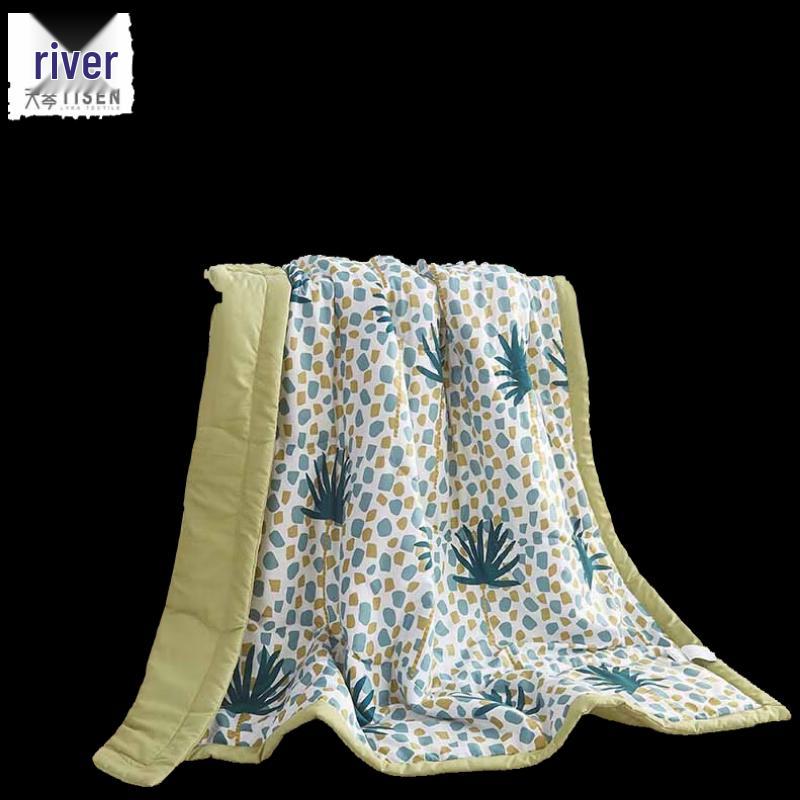 Tianqin TQ-B082 All-Season Fiber Quilt
Tianqin TQ-B082 All-Season Fiber Quilt