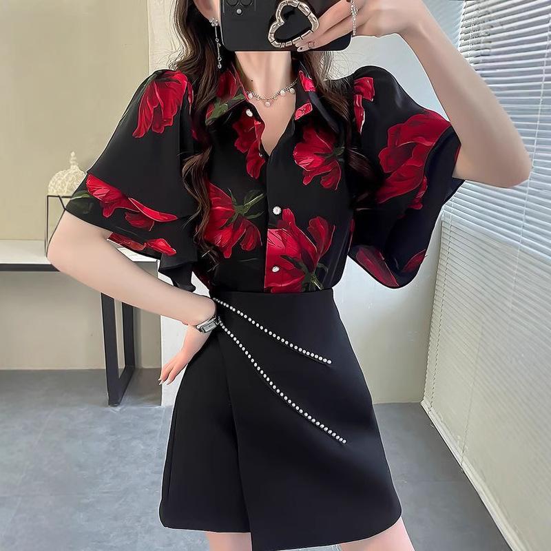 Hong Kong-Style Double-Layer Ruffle Short-Sleeve Retro Print Women s Top XL (recommended for ~125 lbs)
Hong Kong-Style Double-Layer Ruffle Short-Sleeve Retro Print Women s Top XL (recommended for ~125 lbs)
