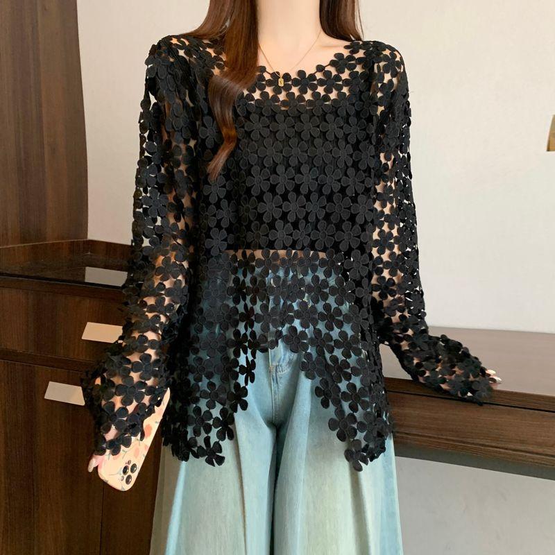 Lace Embroidery Flower Cover up Women s Long Sleeve Hollow out 2024 Autumn New Loose Design Sense Outdoor Stacked Top Black L
Lace Embroidery Flower Cover up Women s Long Sleeve Hollow out 2024 Autumn New Loose Design Sense Outdoor Stacked Top Black L